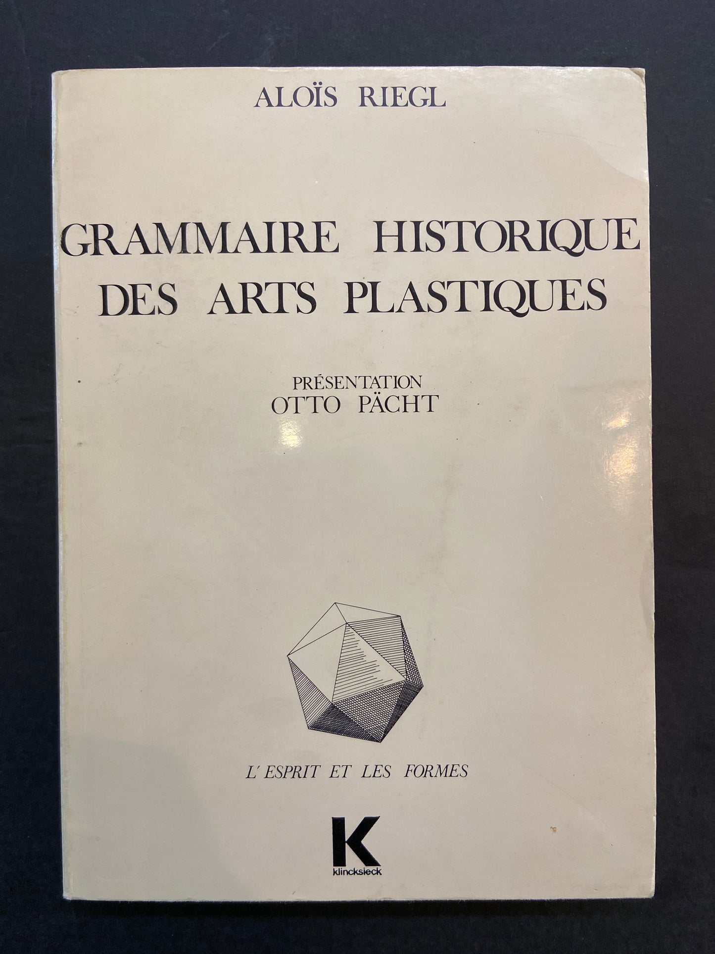 GRAMMAIRE HISTORIQUE DES ARTS PLASTIQUES