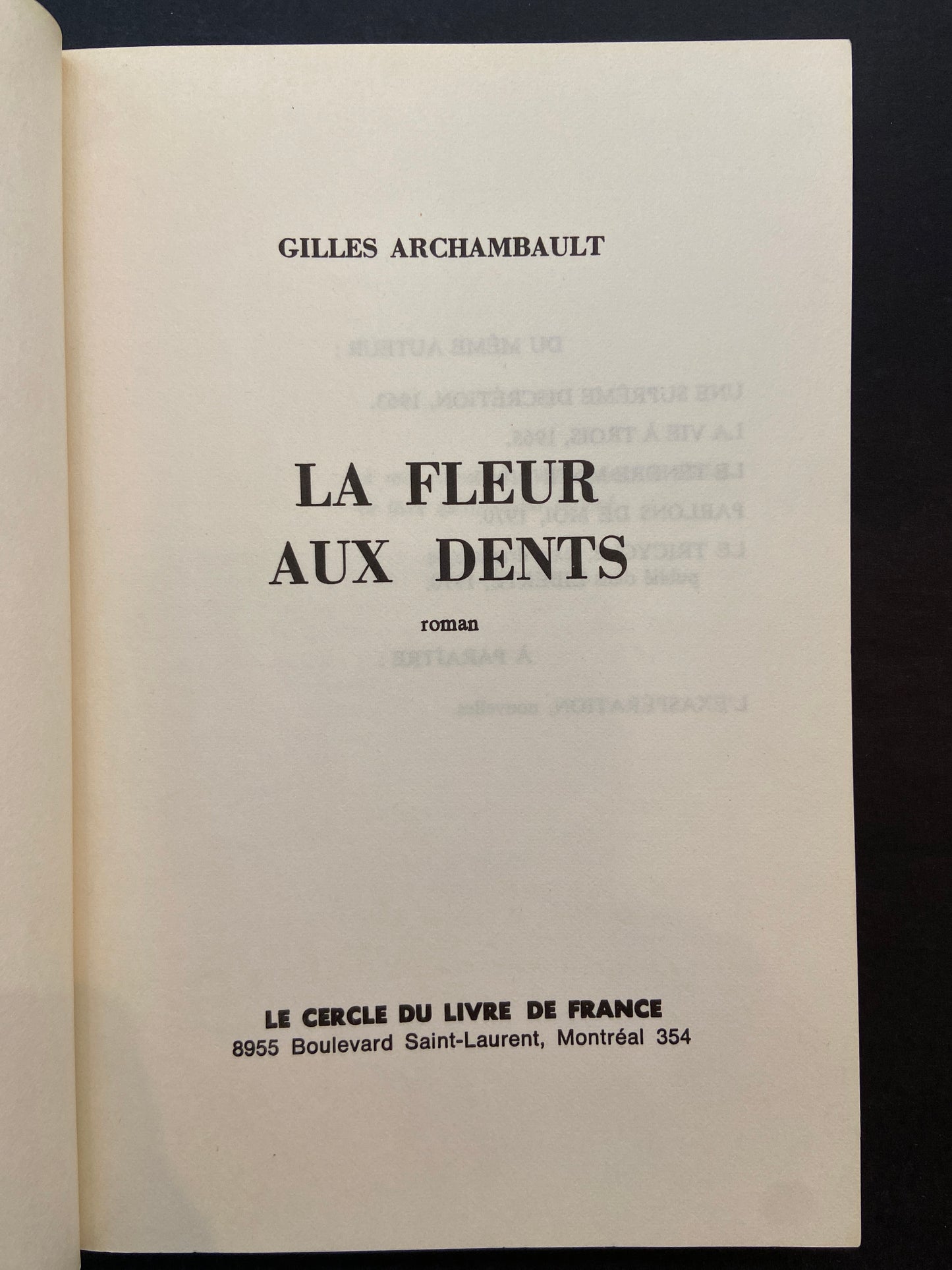 LA FLEUR AUX DENTS