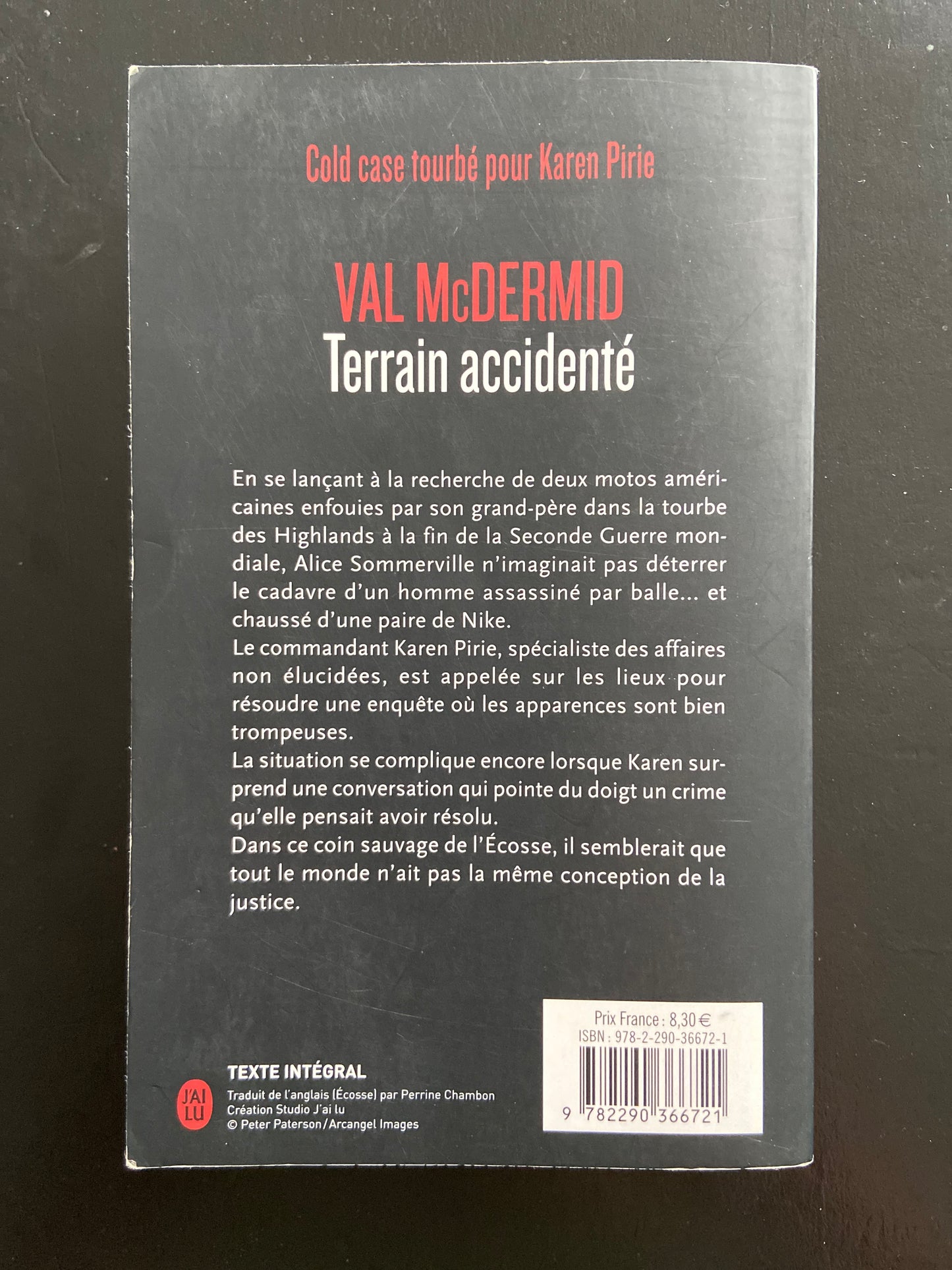 TERRAIN ACCIDENTÉ