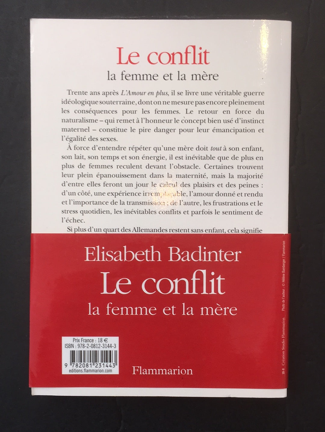 LE CONFLIT - LA FEMME ET LA MÈRE
