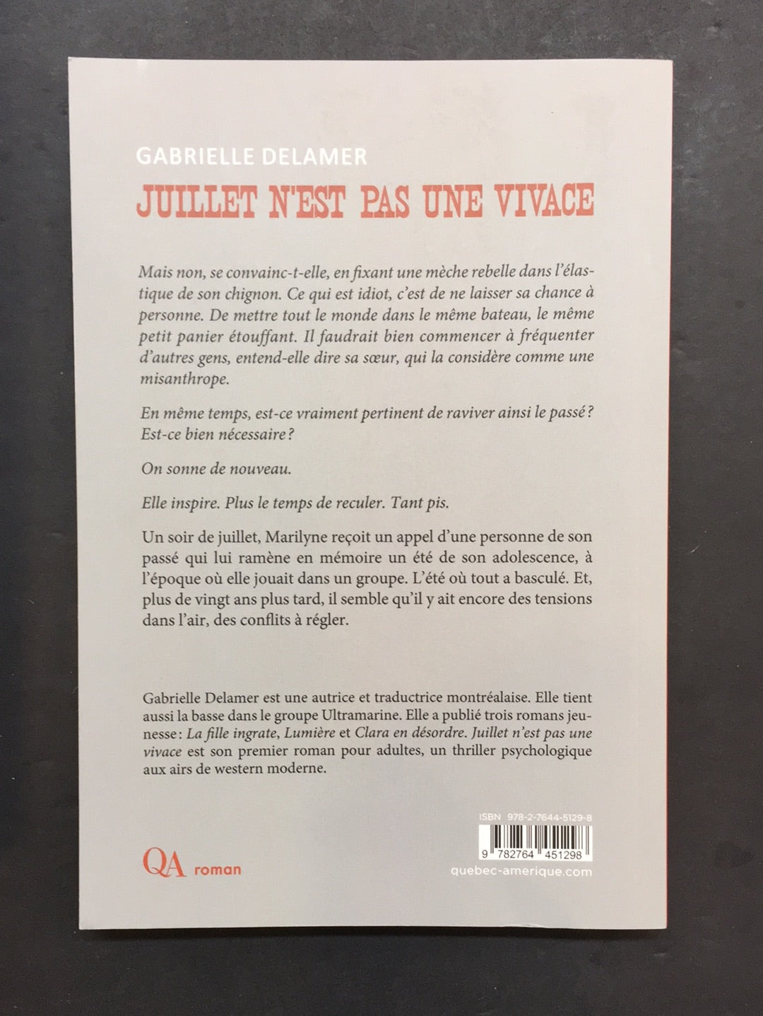 JUILLET N'EST PAS UNE VIVACE