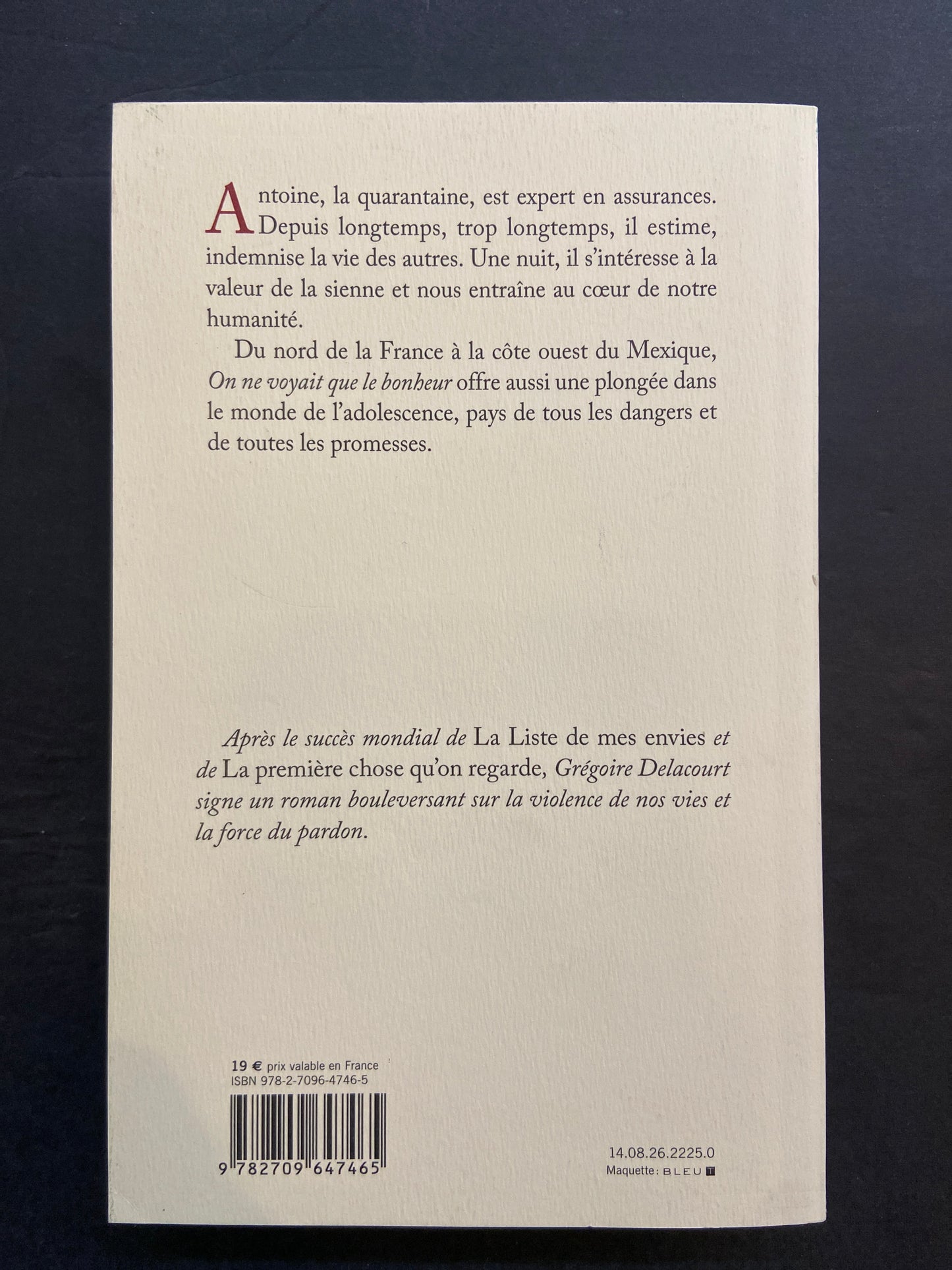 ON NE VOYAIT QUE LE BONHEUR