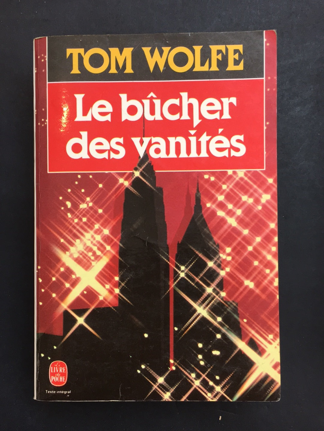 LE BÛCHER DES VANITÉS