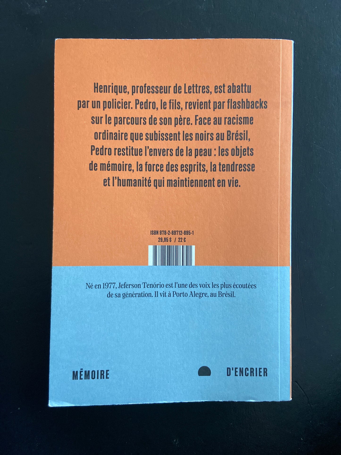 L'ENVERS DE LA PEAU