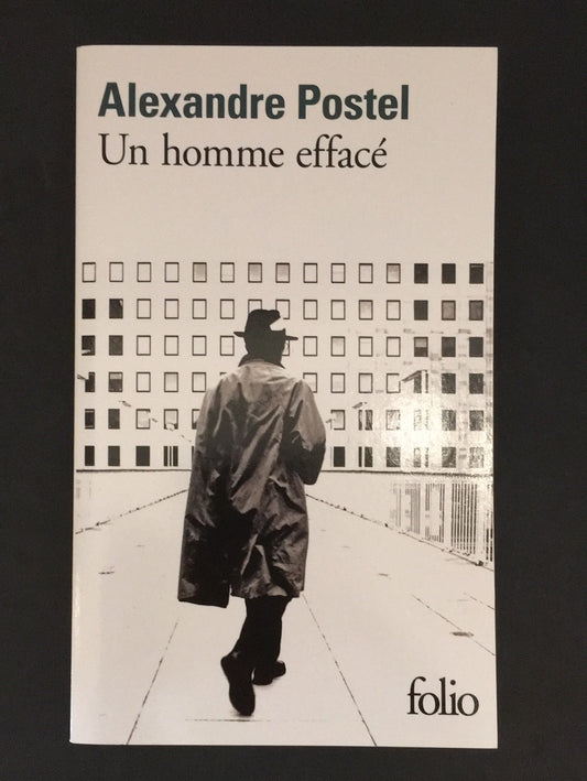 UN HOMME EFFACÉ