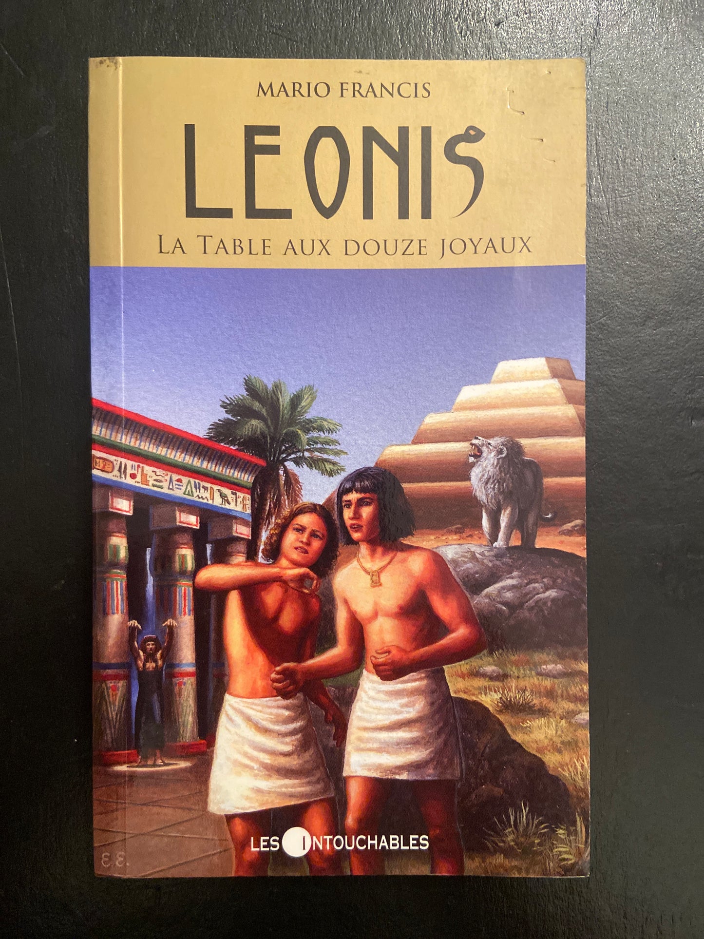 LEONIS - TOME 02 - LA TABLE AUX DOUZE JOYAUX