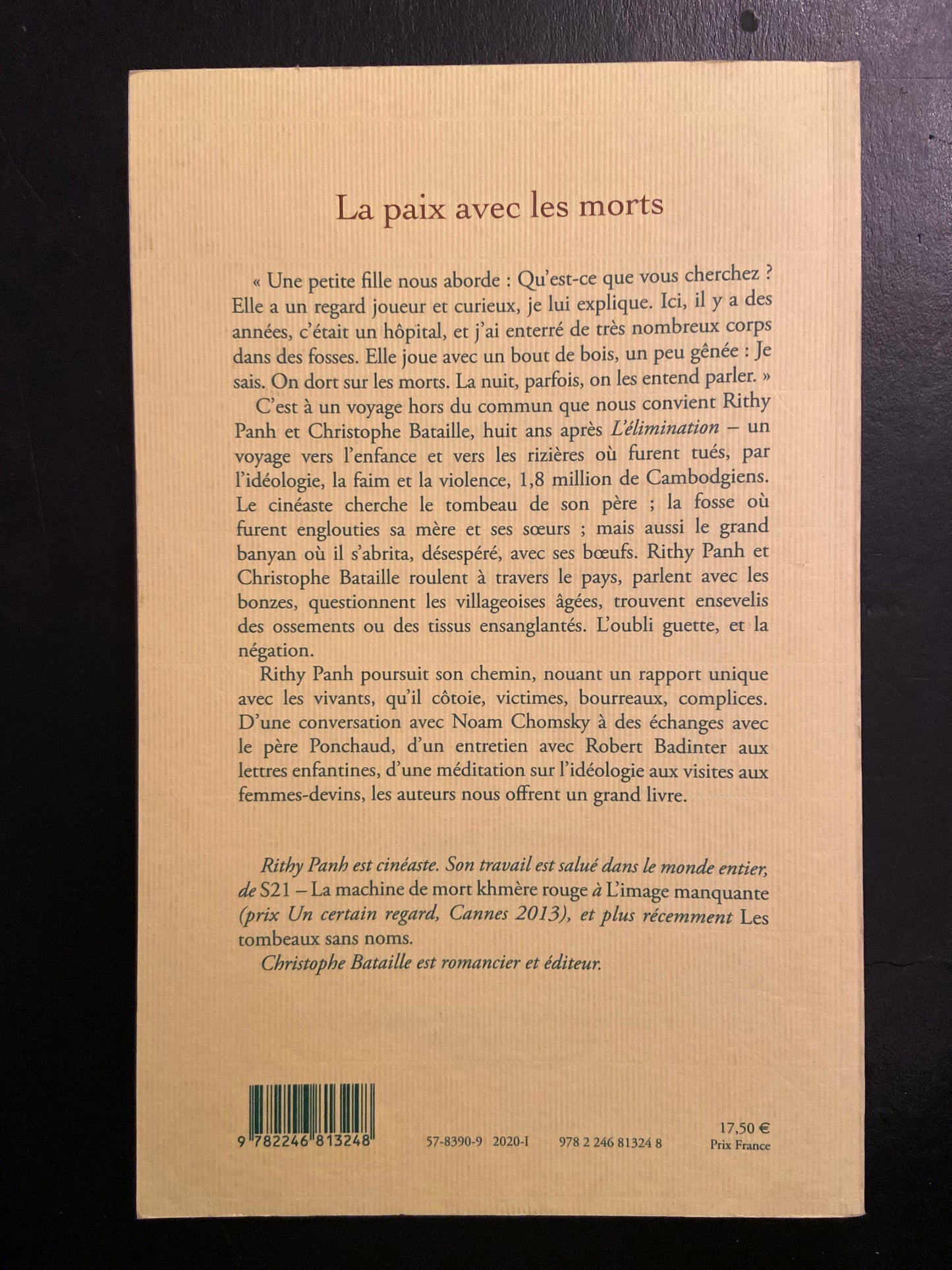 LA PAIX AVEC LES MORTS