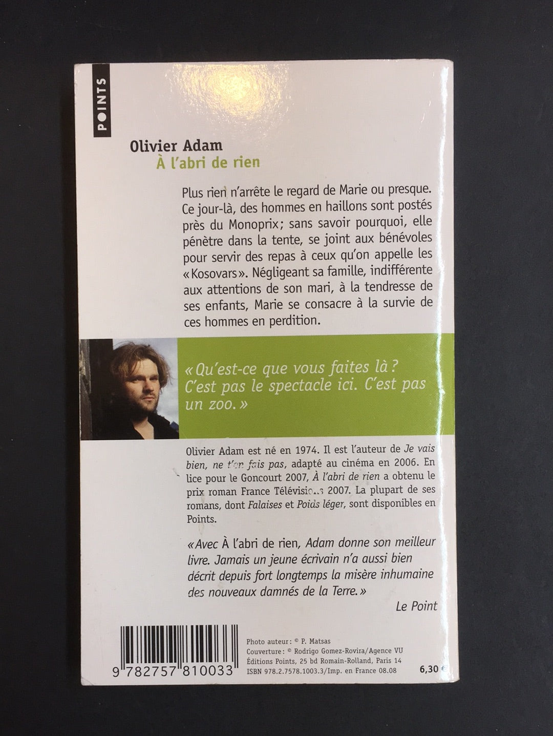 À L'ABRI DE RIEN