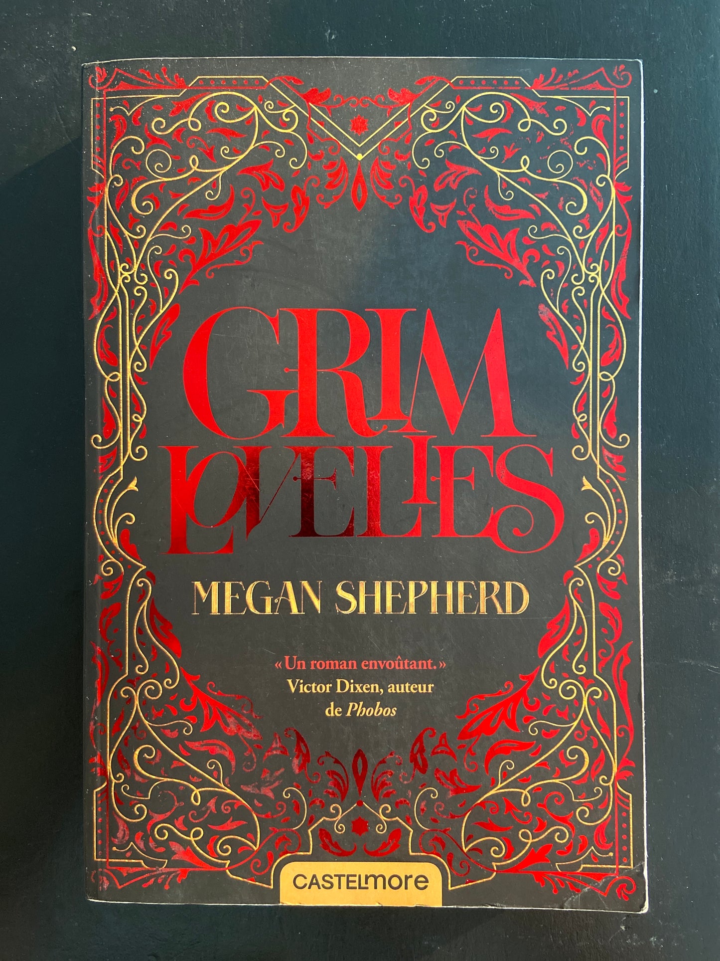 GRIM LOVELIES T.01