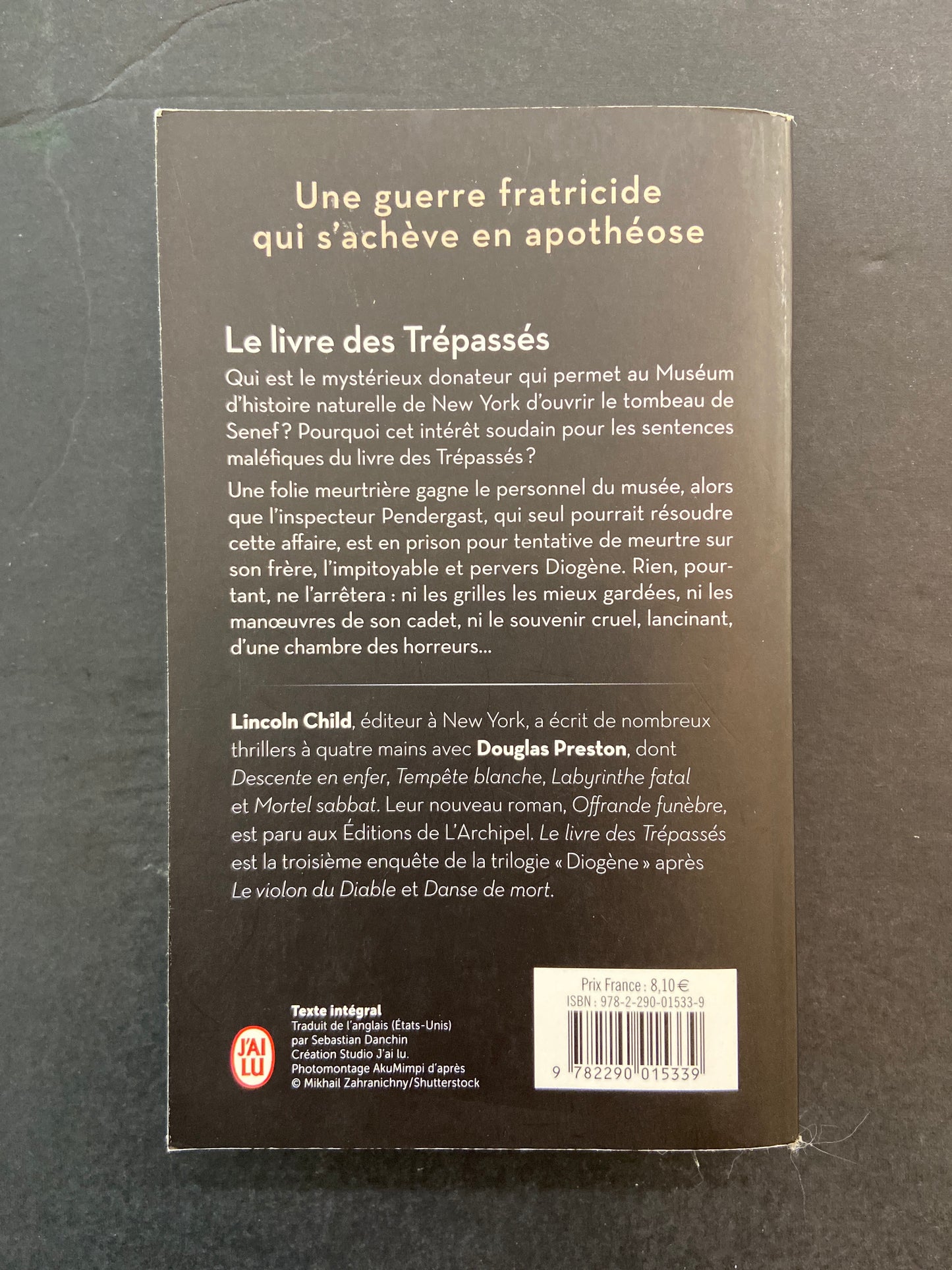 LE LIVRE DES TRÉPASSÉS