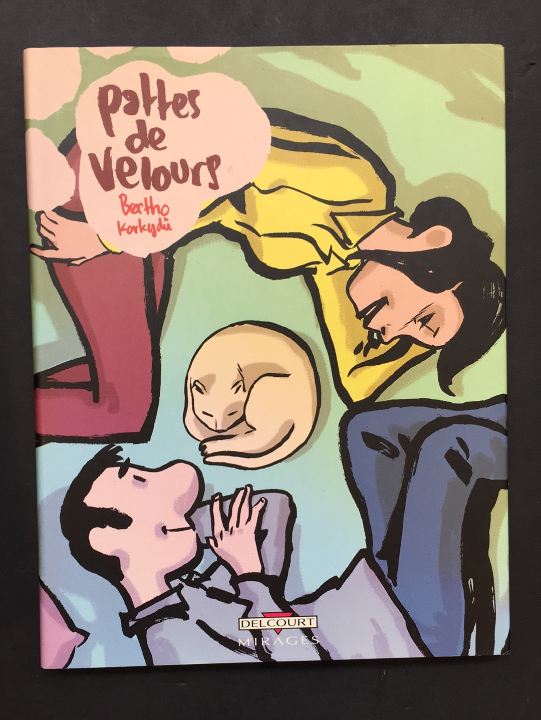 PATTES DE VELOURS