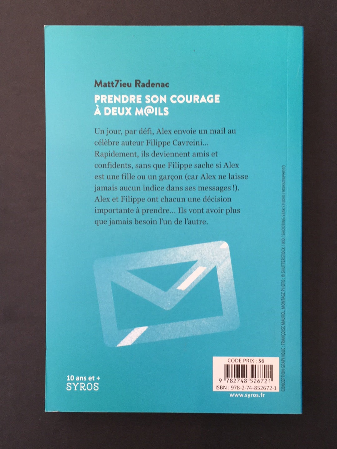 PRENDRE SON COURAGE À DEUX MAINS