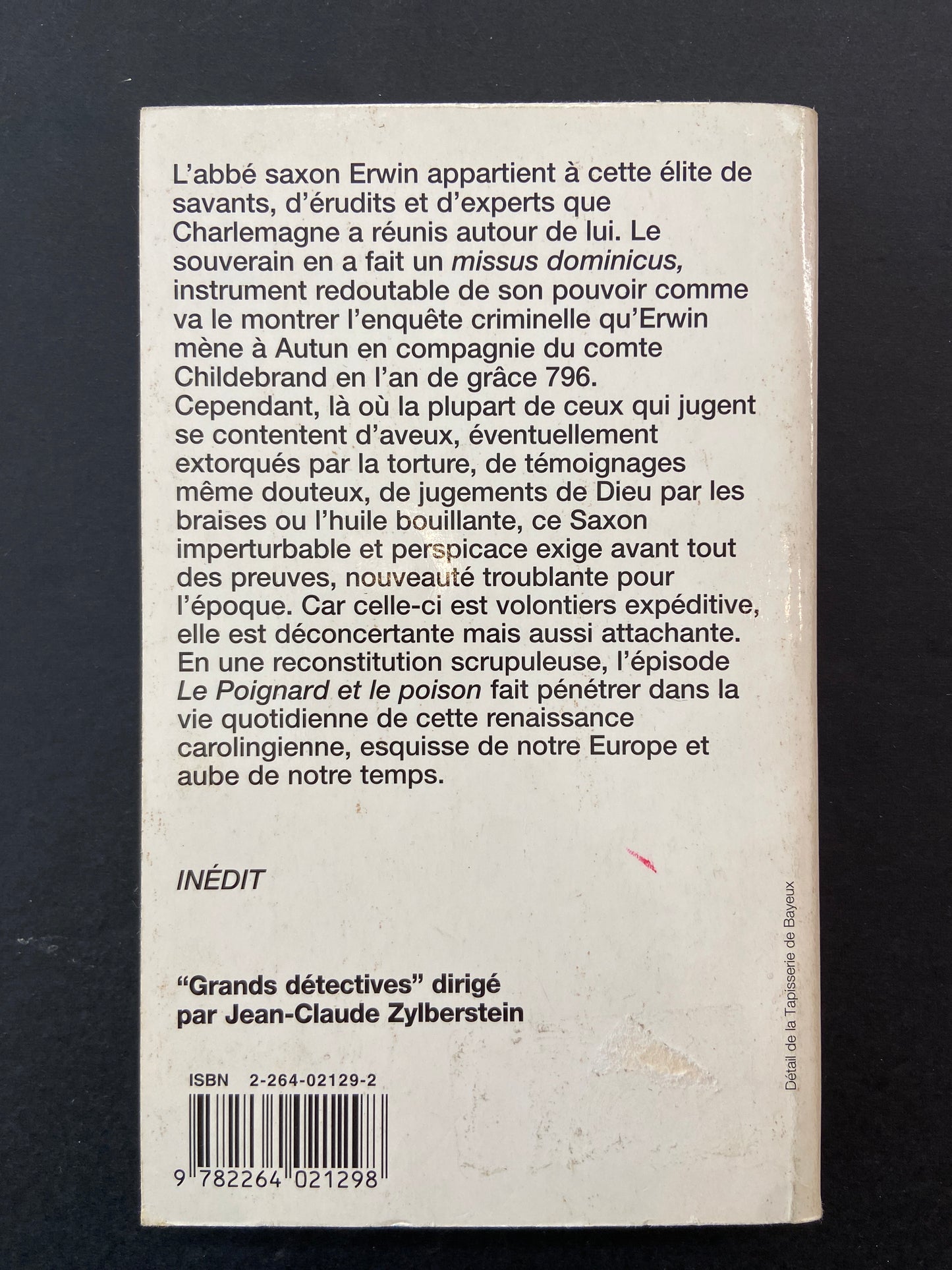 LE POIGNARD ET LE POISON