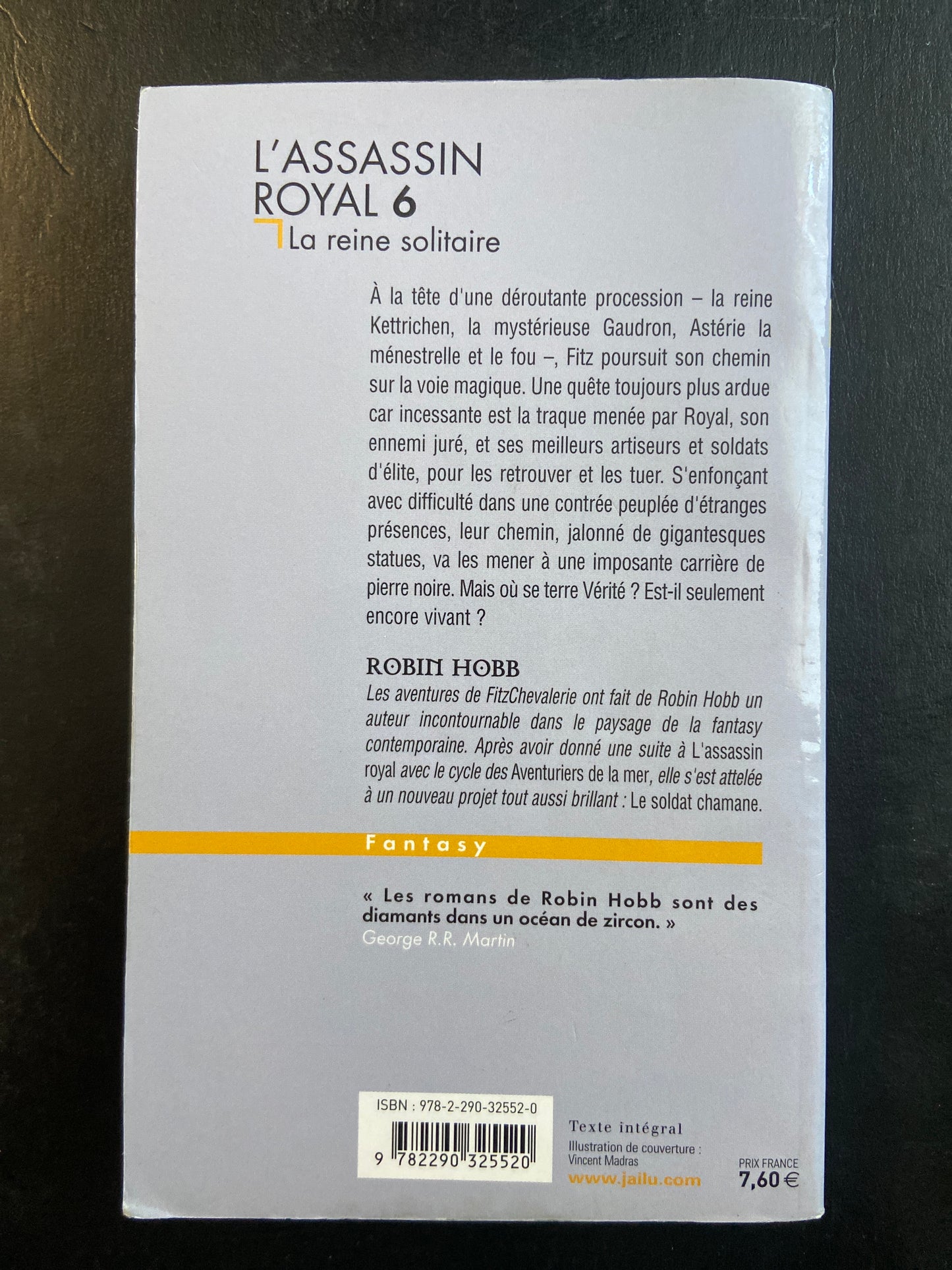 L’ASSASSIN ROYAL - TOME 06 - LA REINE SOLITAIRE