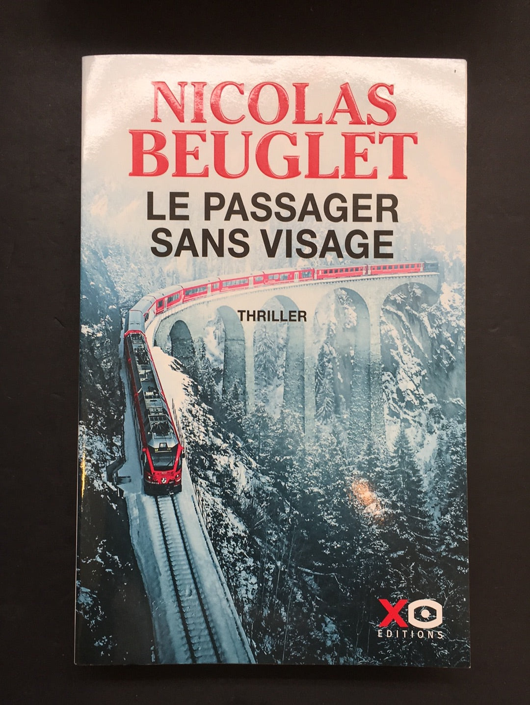 LE PASSAGER SANS VISAGE