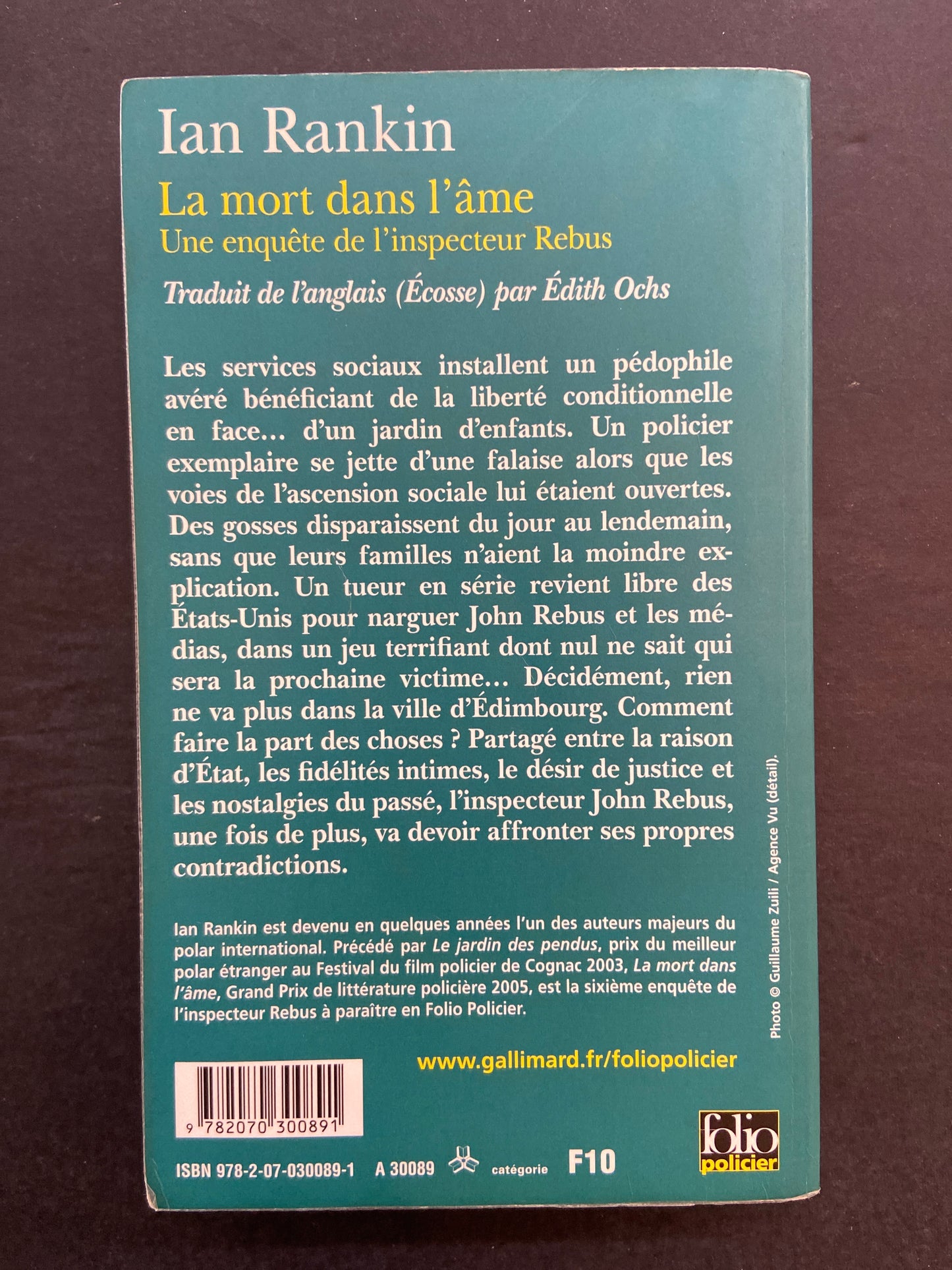 LA MORT DANS L'ÂME