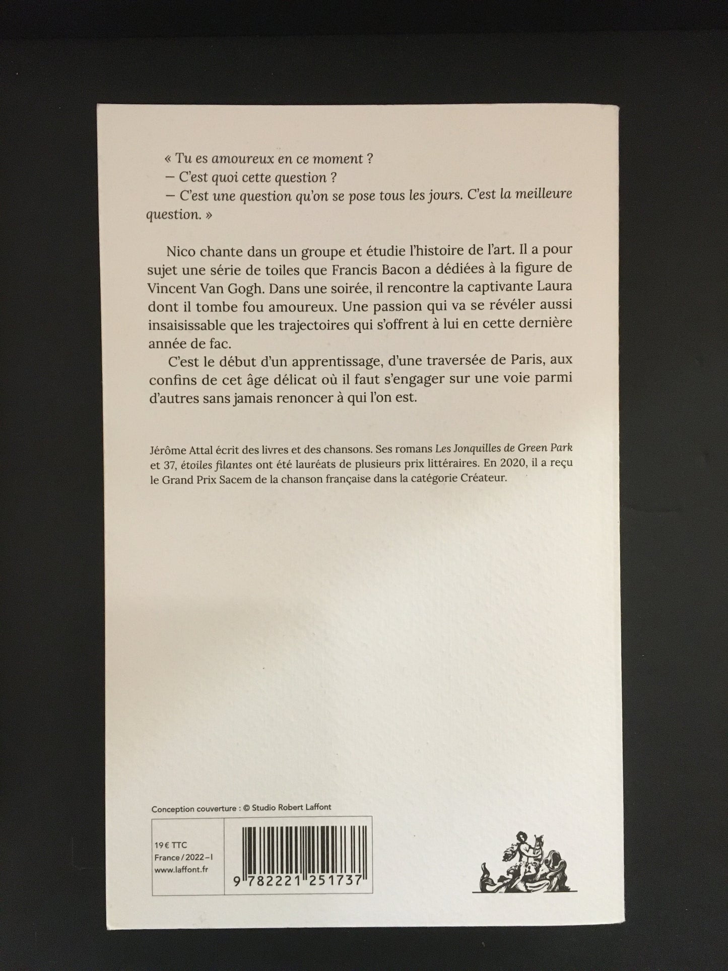 L'ÂGE DES AMOURS ÉGOÏSTES