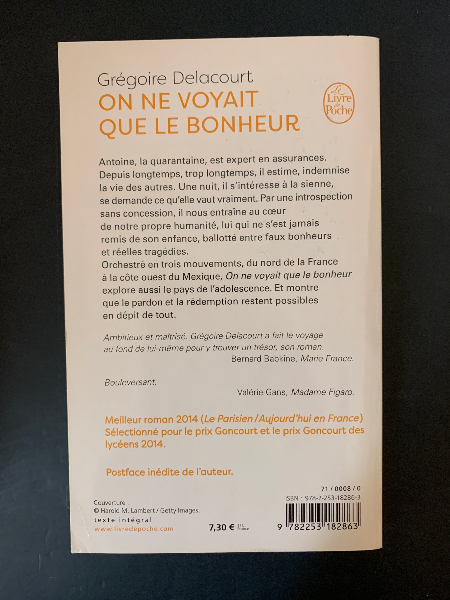 ON NE VOYAIT QUE LE BONHEUR