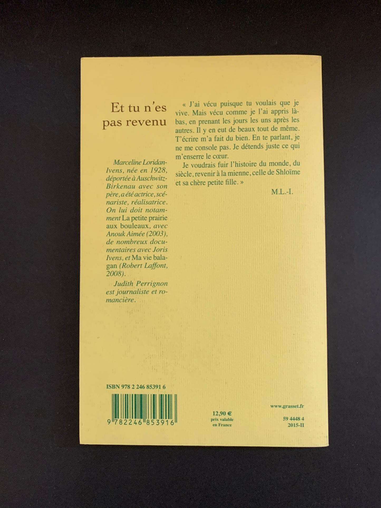 ET TU N'ES PAS REVENUE