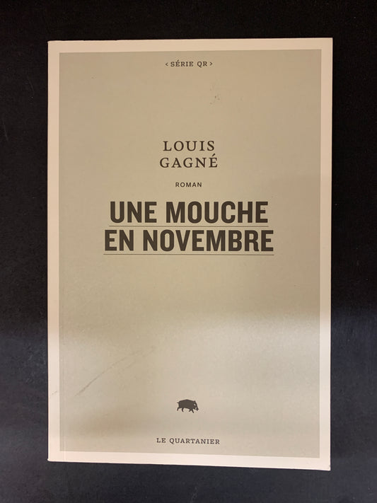 UNE MOUCHE EN NOVEMBRE
