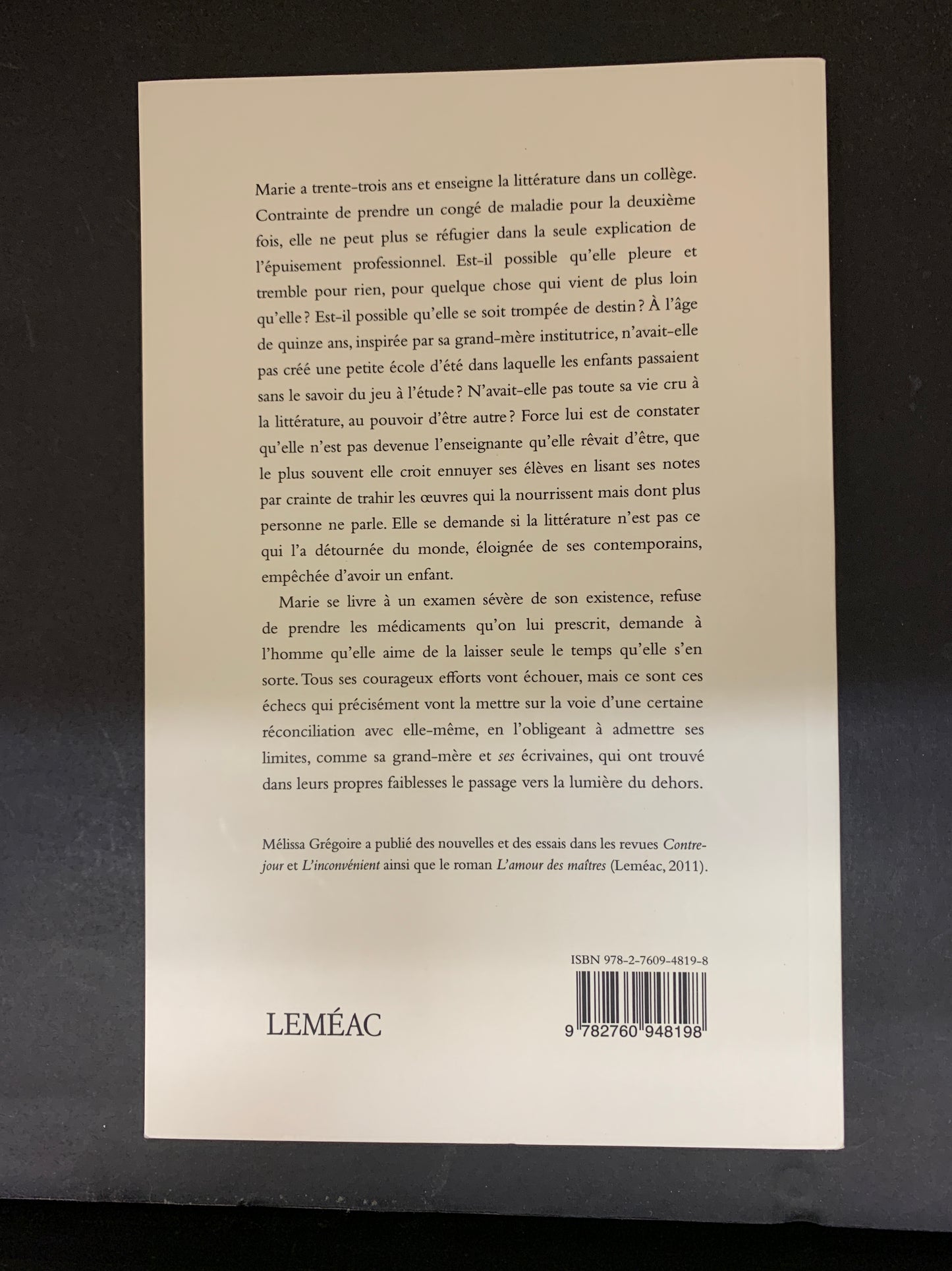 UNE JOIE SANS REMÈDE