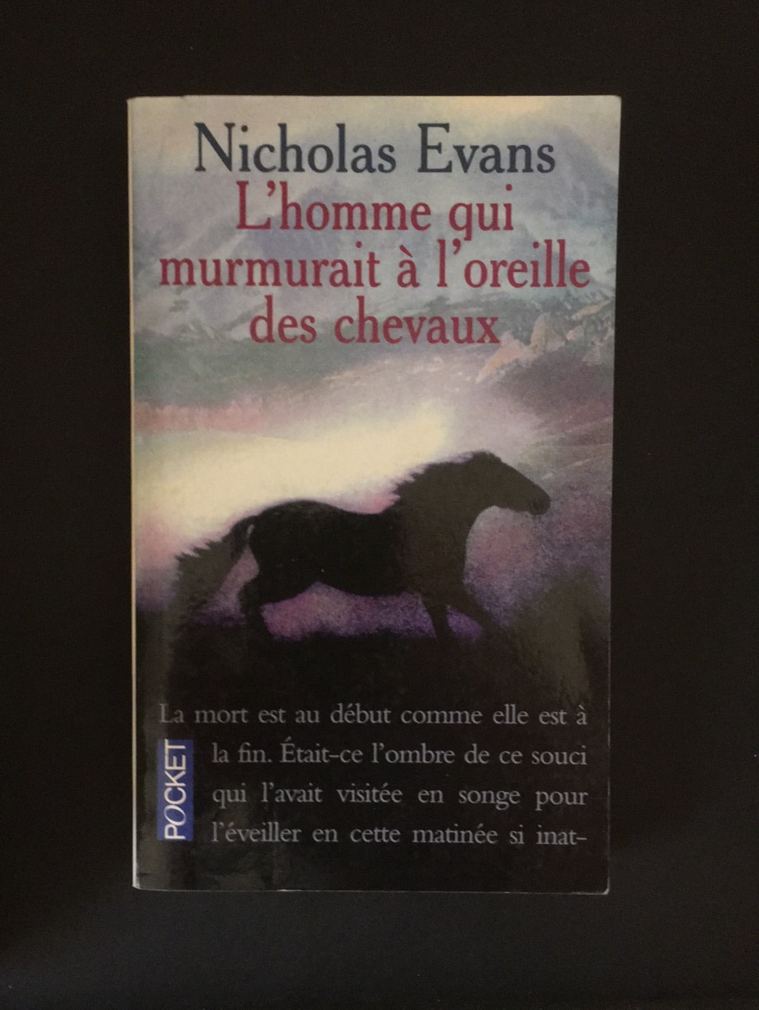L'HOMME QUI MURMURAIT À L'OREILLE DES CHEVAUX.