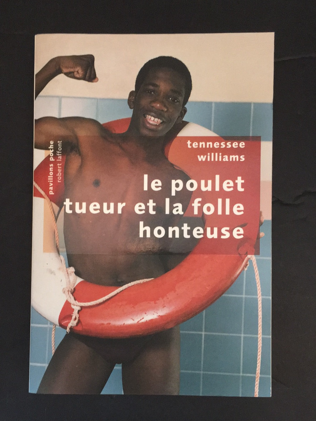 LE POULET TUEUR ET LA FOLLE HONTEUSE