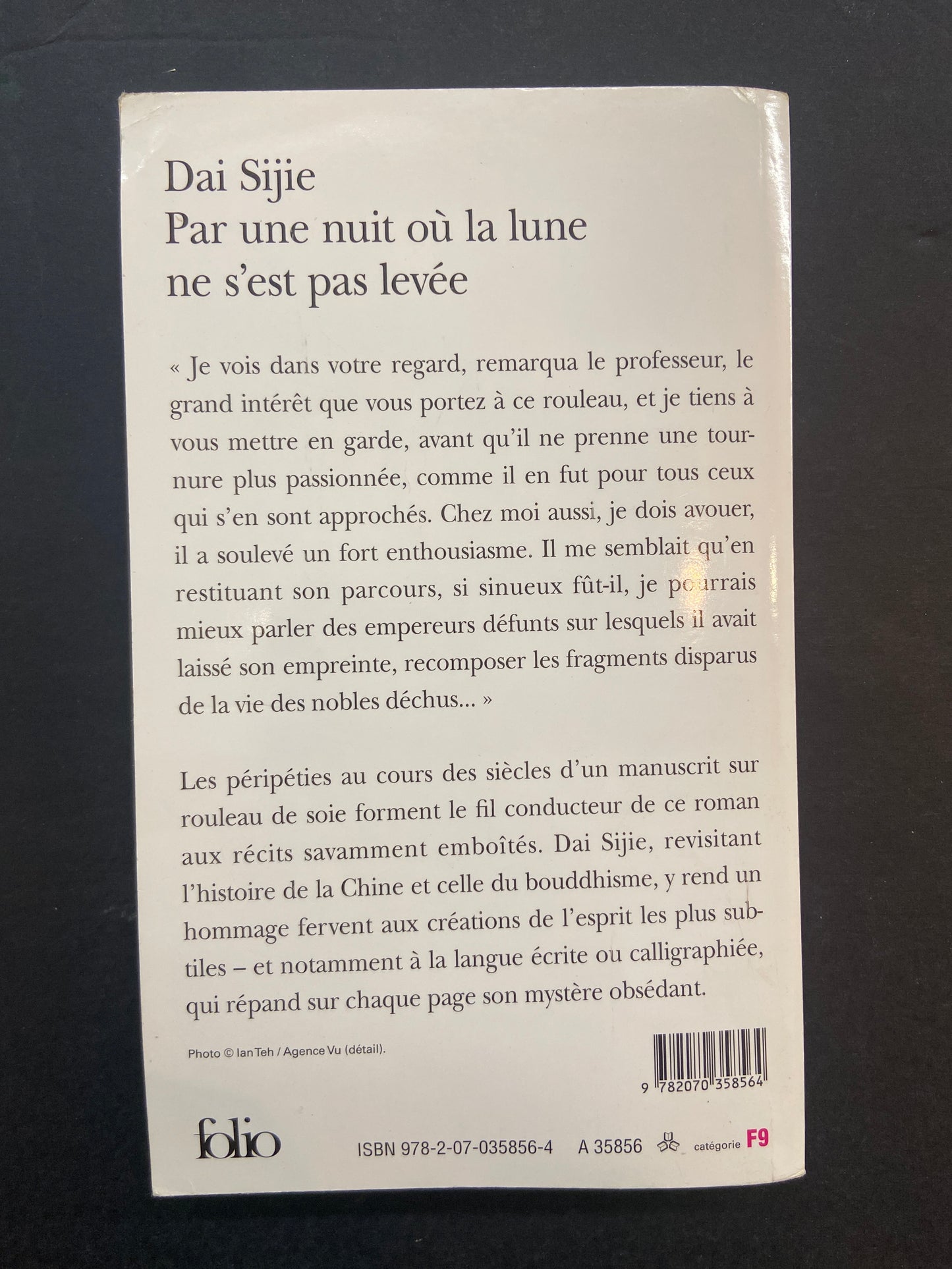 PAR UNE NUIT OÙ LA LUNE NE S'EST PAS LEVÉE