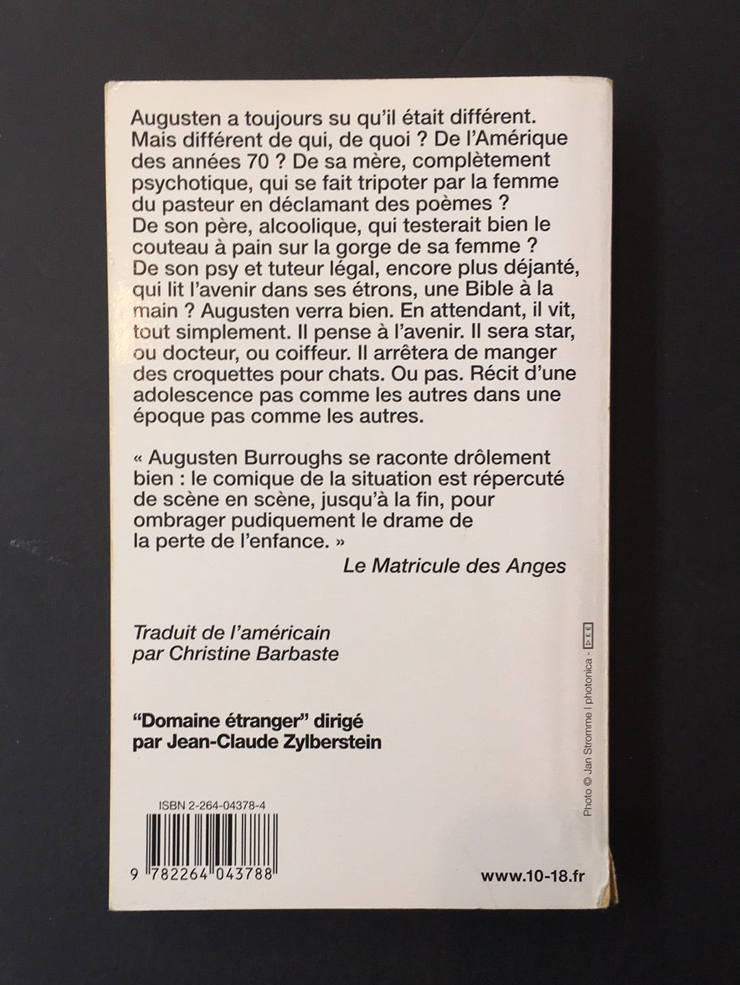 COURIR AVEC DES CISEAUX