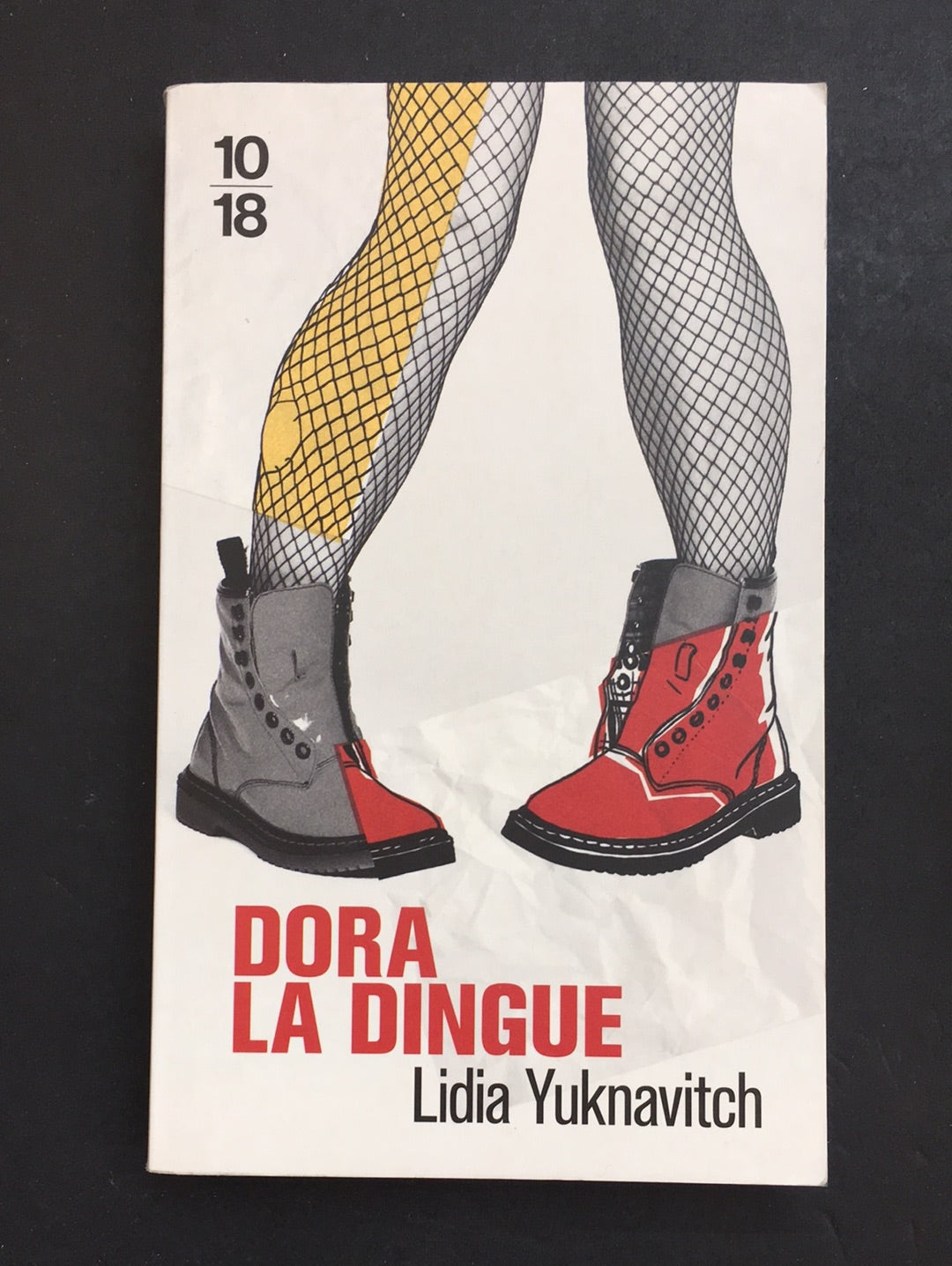 DORA LA DINGUE
