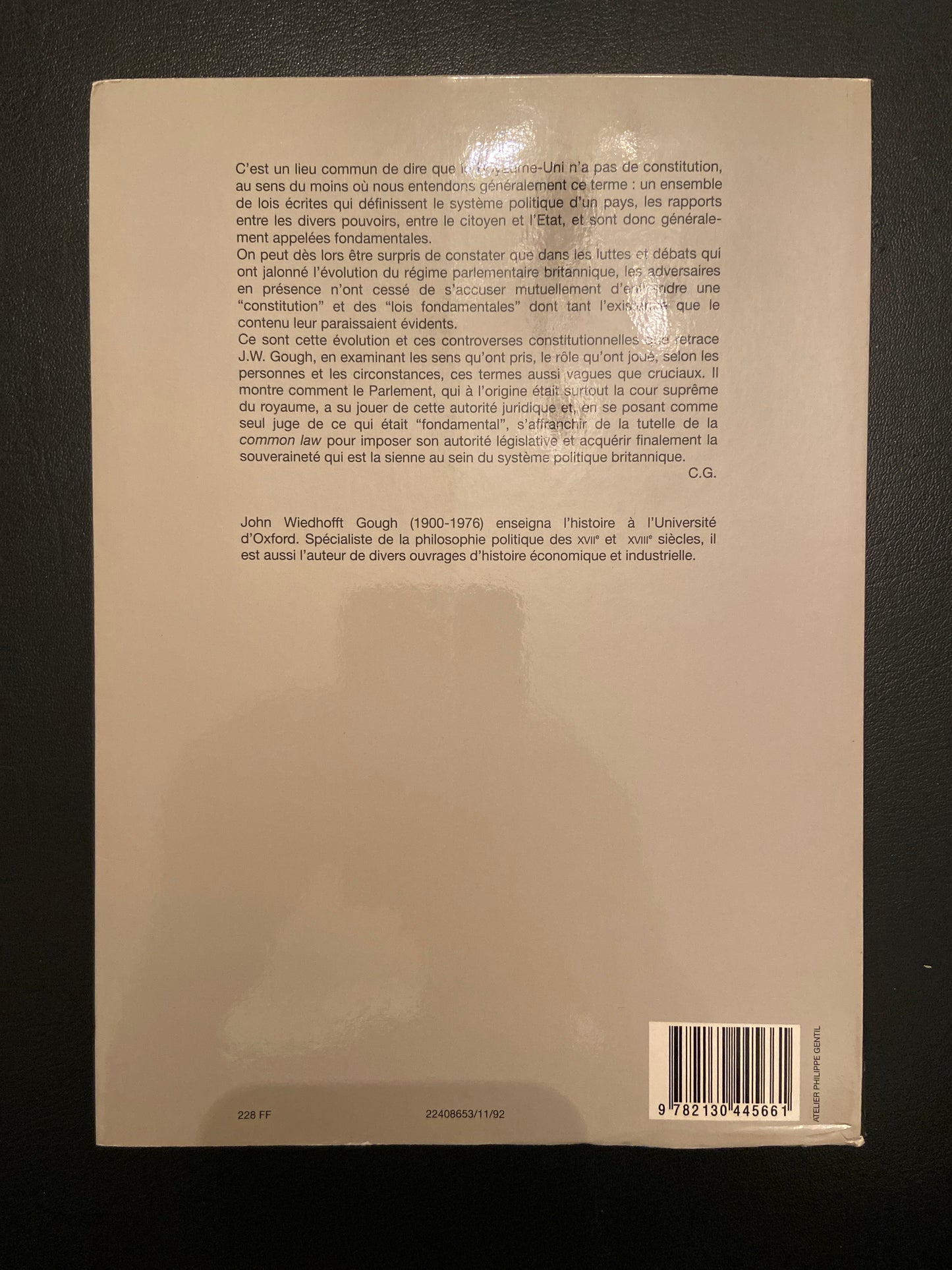 L'IDÉE DE LOI FONDAMENTALE DANS L'HISTOIRE CONSTITUTIONNELLE ANGLAISE