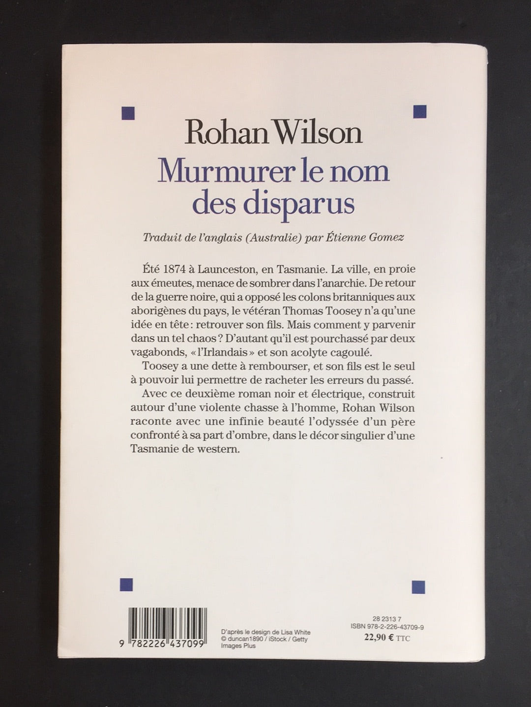 MURMURER LE NOM DES DISPARUS