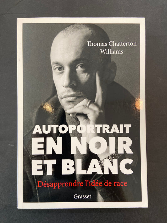 AUTOPORTRAIT EN NOIR ET BLANC - DÉSAPPRENDRE L'IDÉE DE RACE