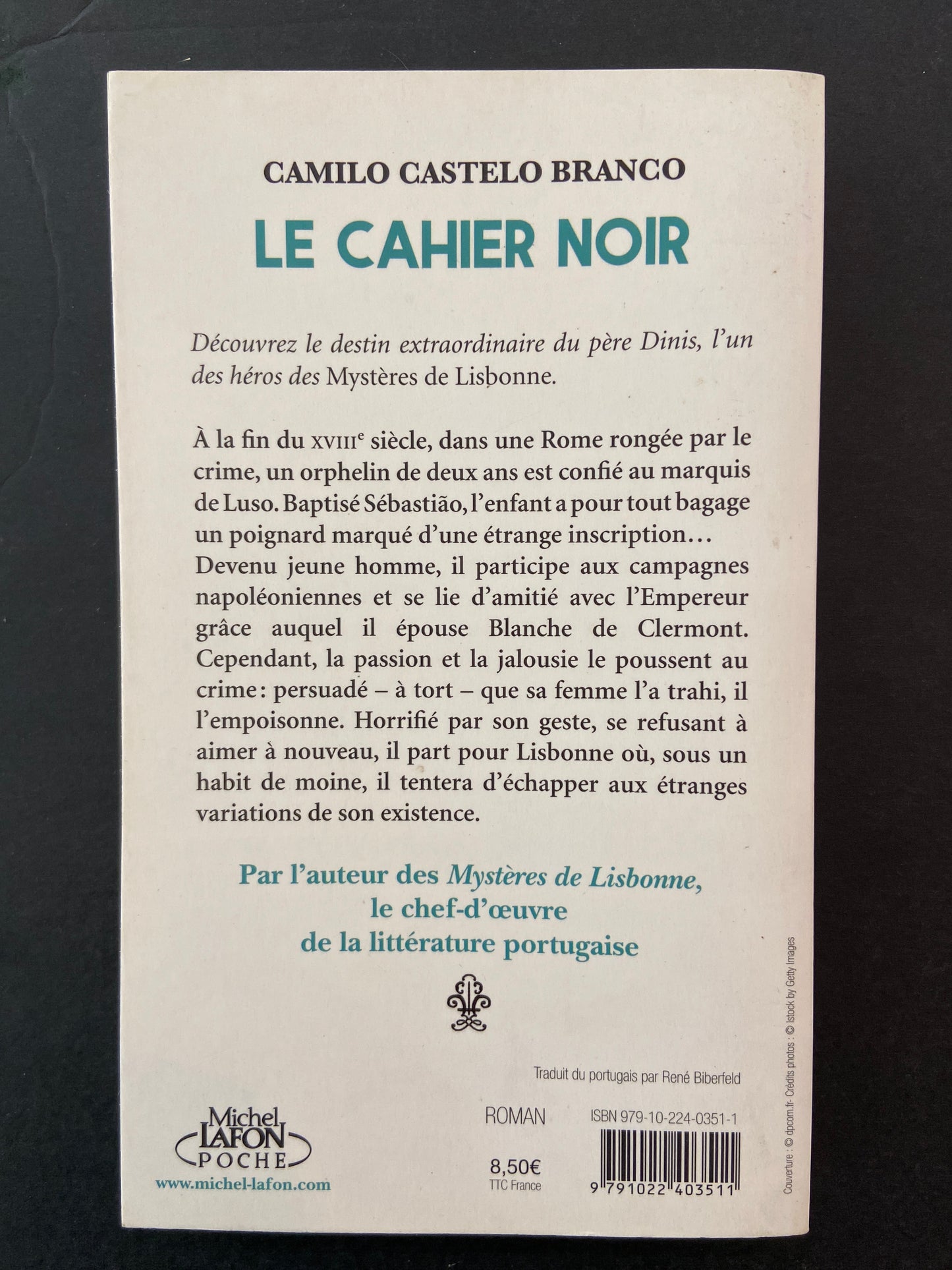 LE CAHIER NOIR