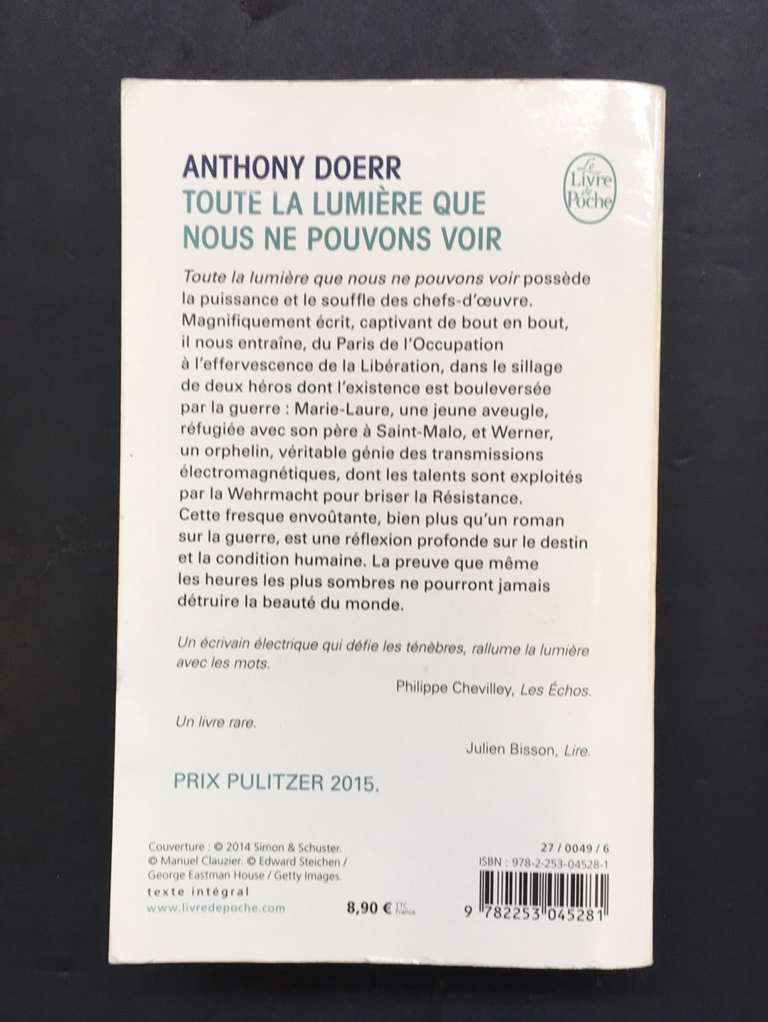 TOUTE LA LUMIÈRE QUE NOUS NE POUVONS VOIR