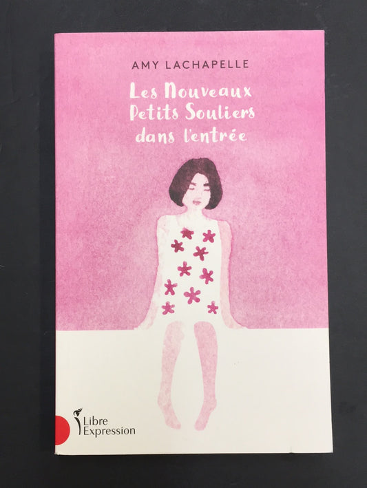 LES NOUVEAUX PETITS SOULIERS DANS L'ENTRÉE