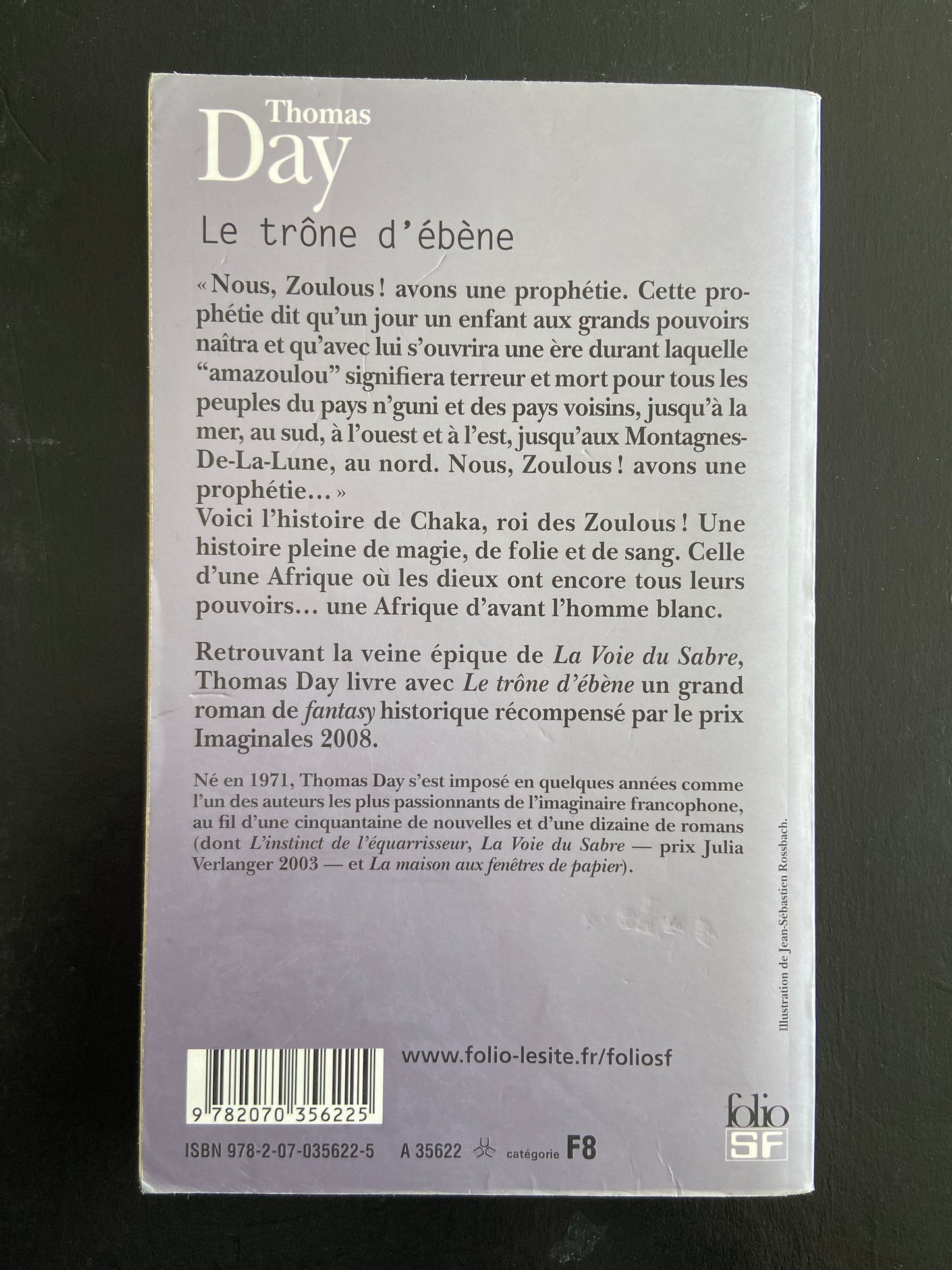 LE TRÔNE D'ÉBÈNE