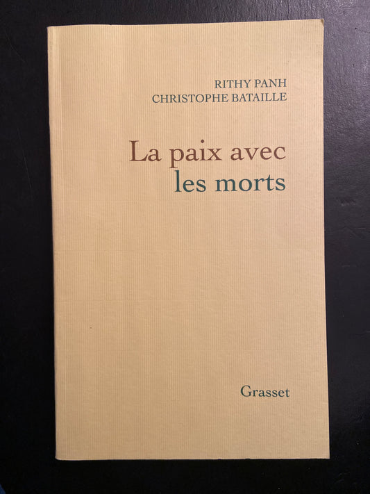 LA PAIX AVEC LES MORTS