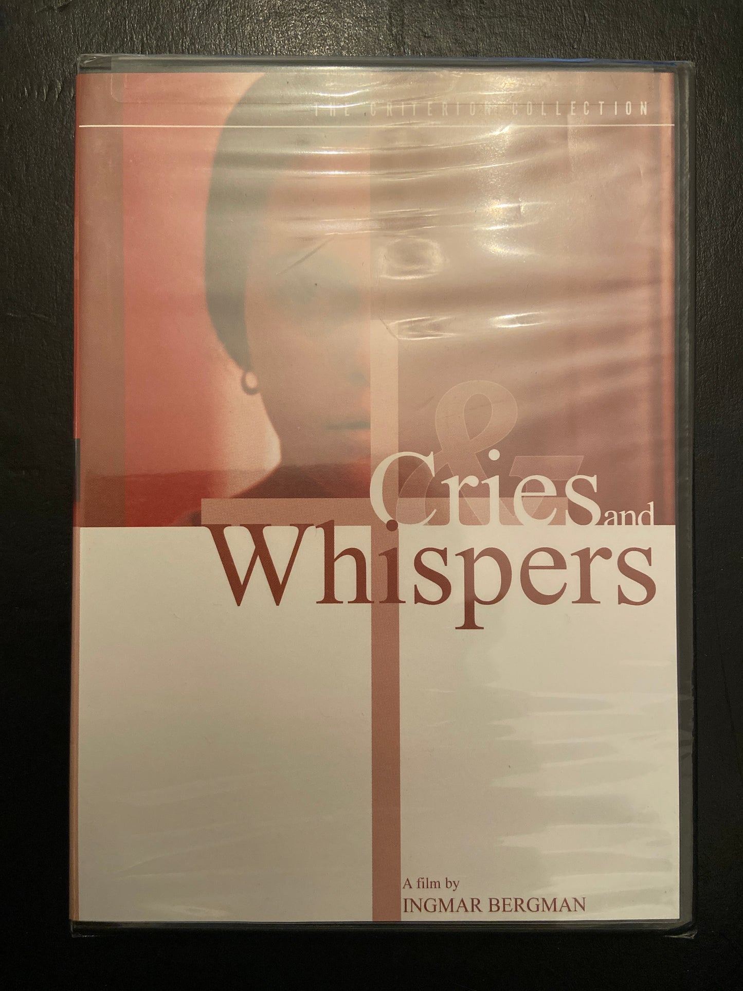 CRIES AND WHISPERS (THE CRITERION COLLECTION)