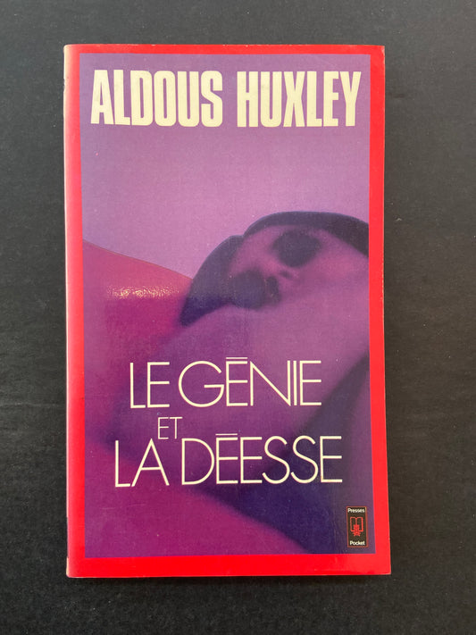 LE GÉNIE ET LA DÉESSE