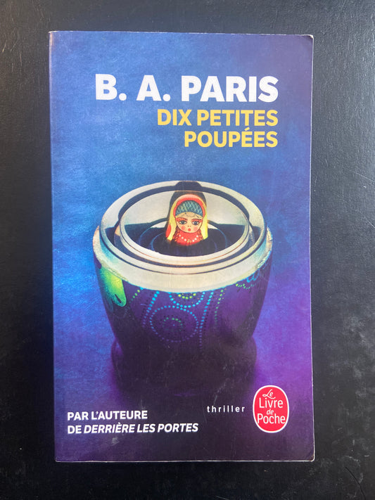 DIX PETITES POUPÉES