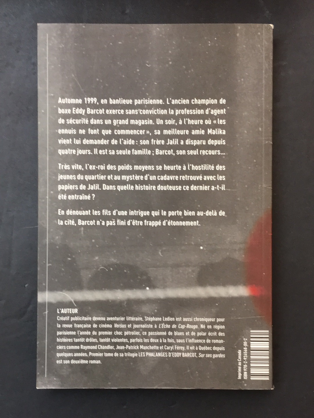 SUR SES GARDES - TOME 01 - LES PHALANGES D'EDDY BARCOT