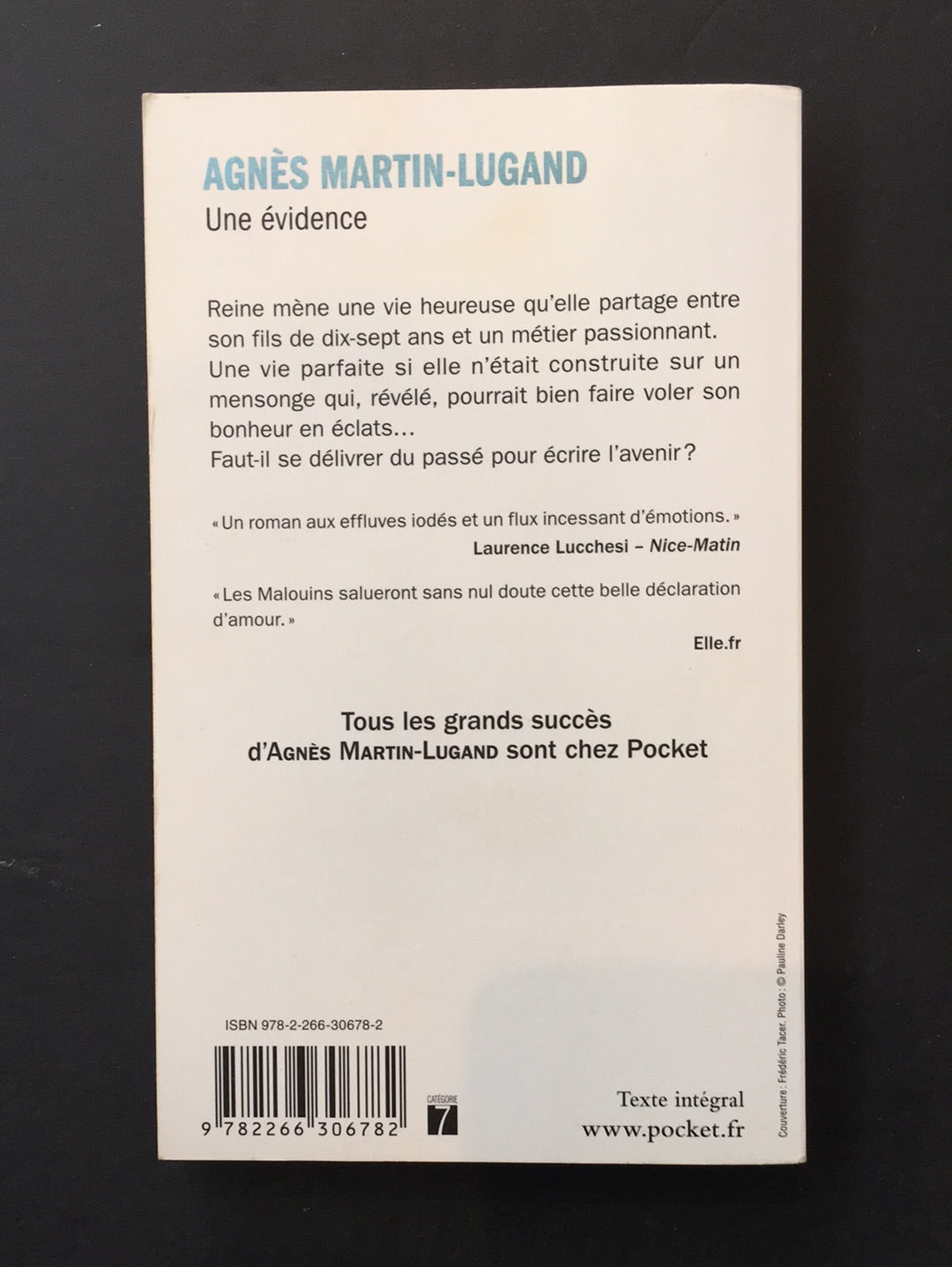UNE ÉVIDENCE