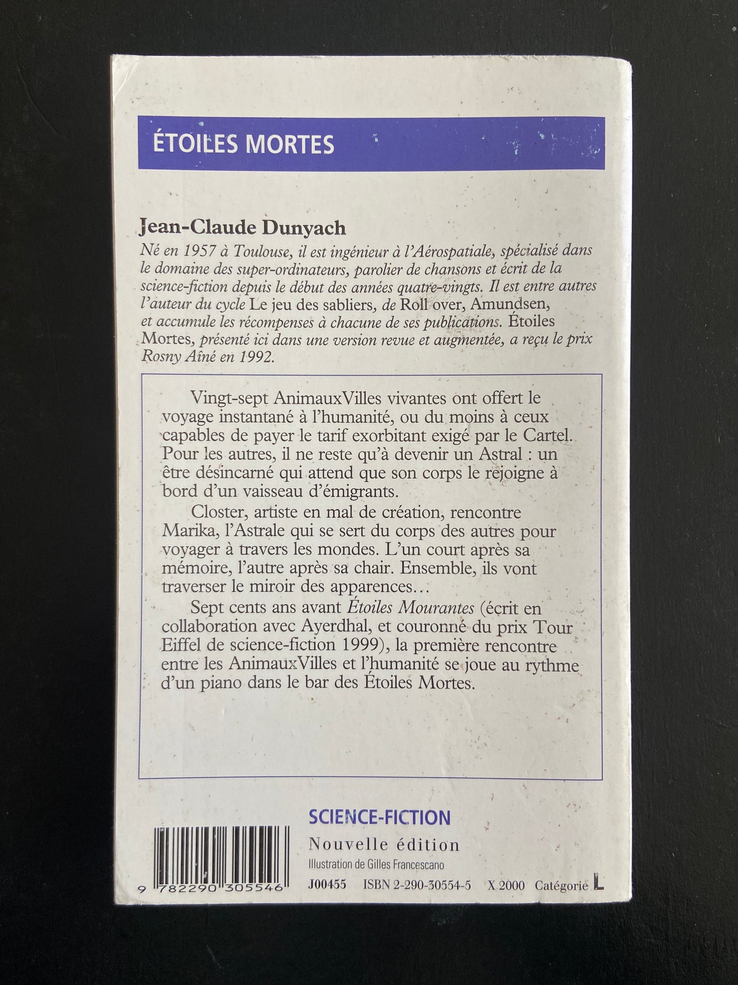 ÉTOILES MORTES