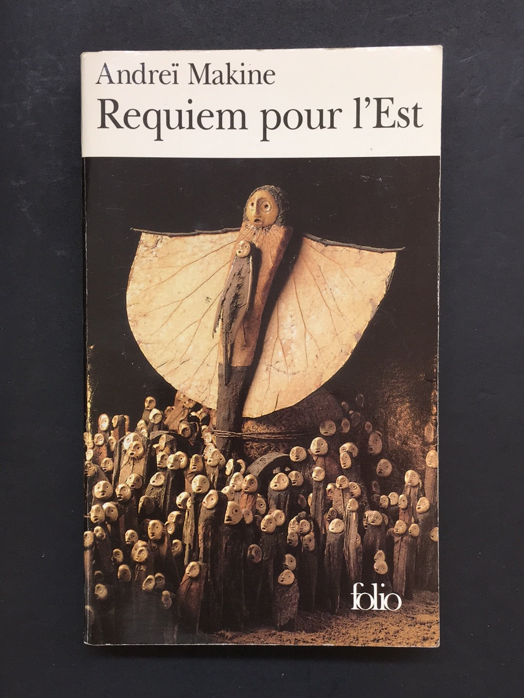 REQUIEM POUR L'EST