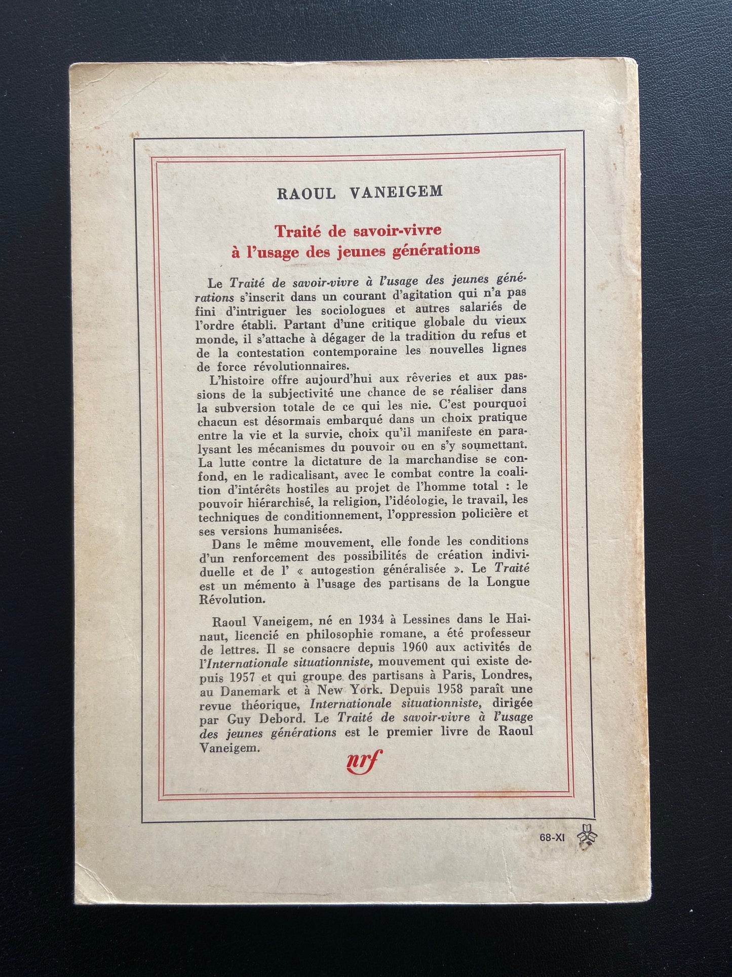 TRAITÉ DE SAVOIR-VIVRE À L'USAGE DES JEUNES GÉNÉRATIONS