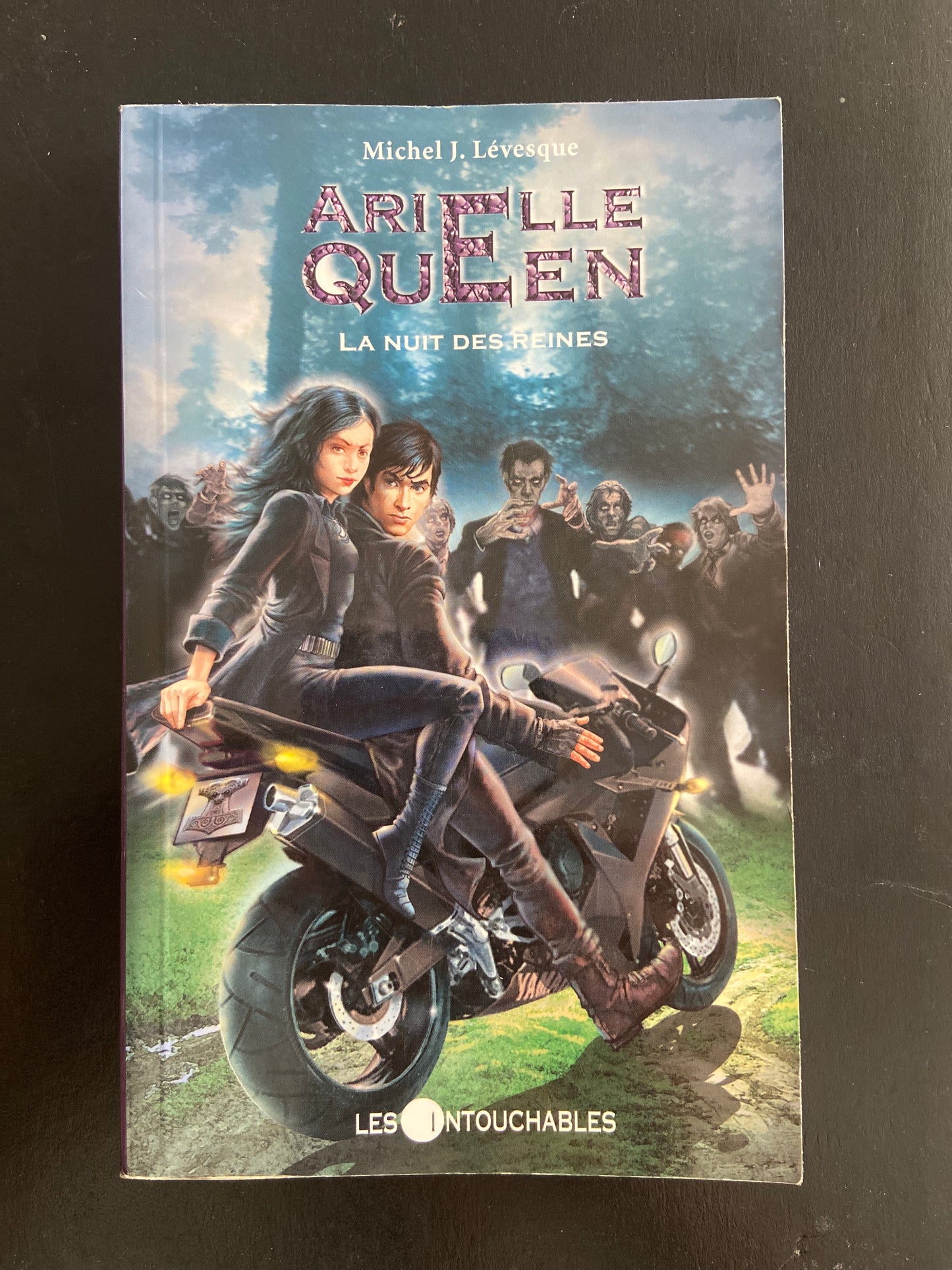 ARIELLE QUEEN - TOME 04 - LA NUIT DES REINES