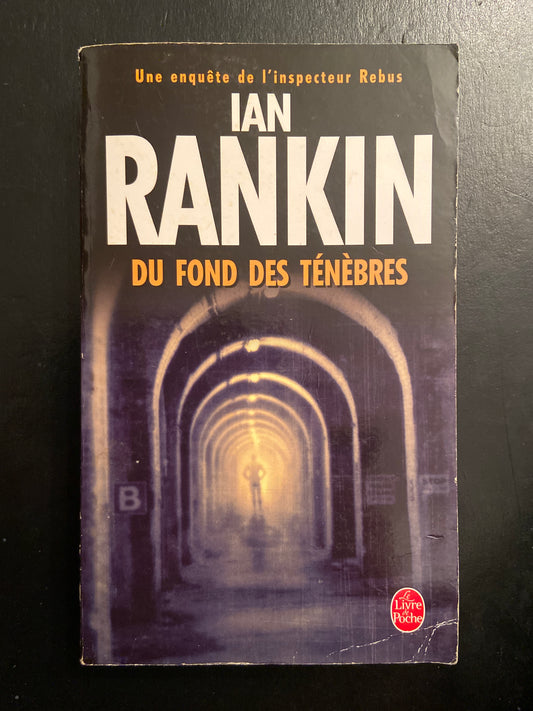 DU FOND DES TÉNÈBRES