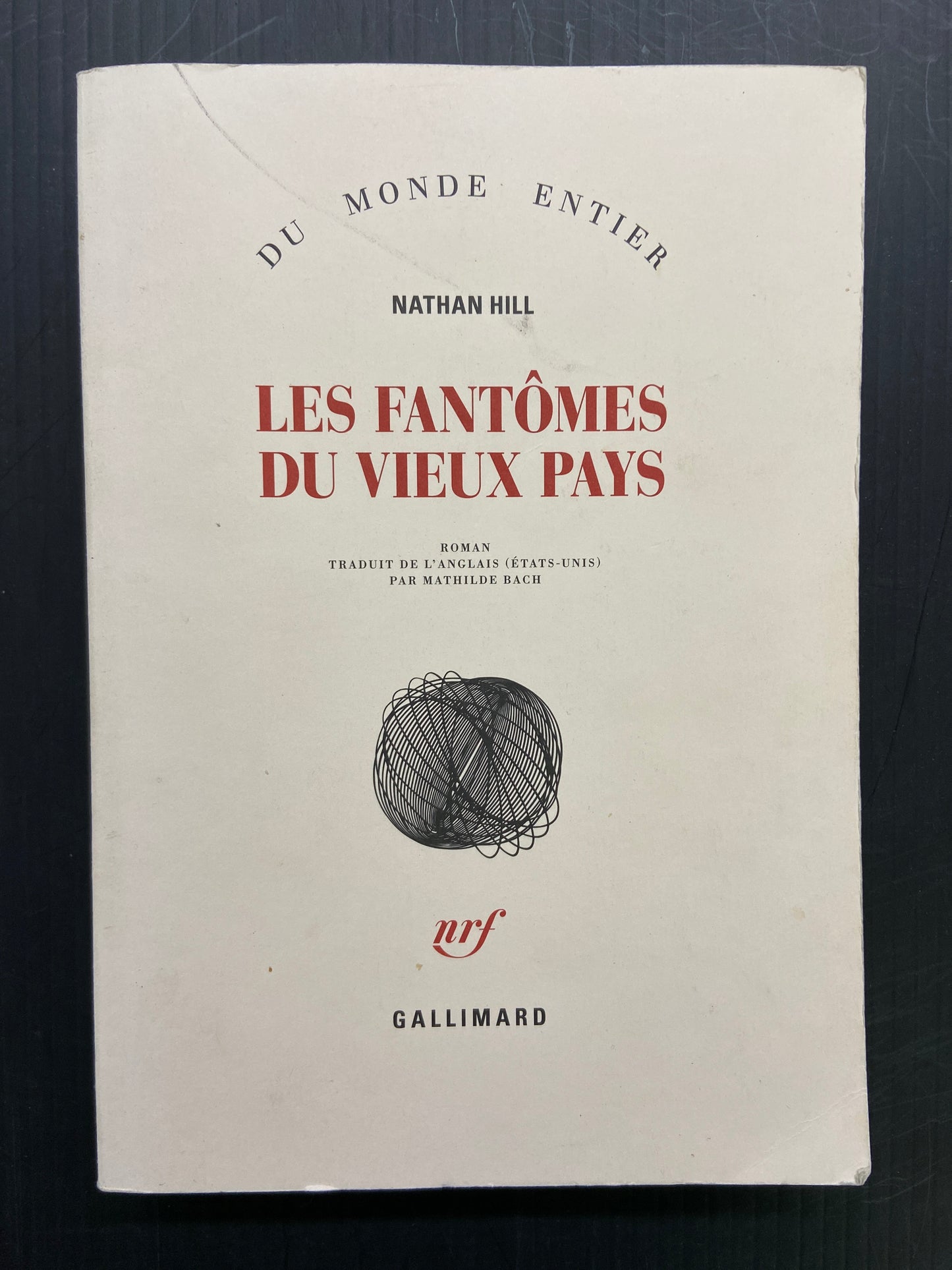 LES FANTÔMES DU VIEUX PAYS