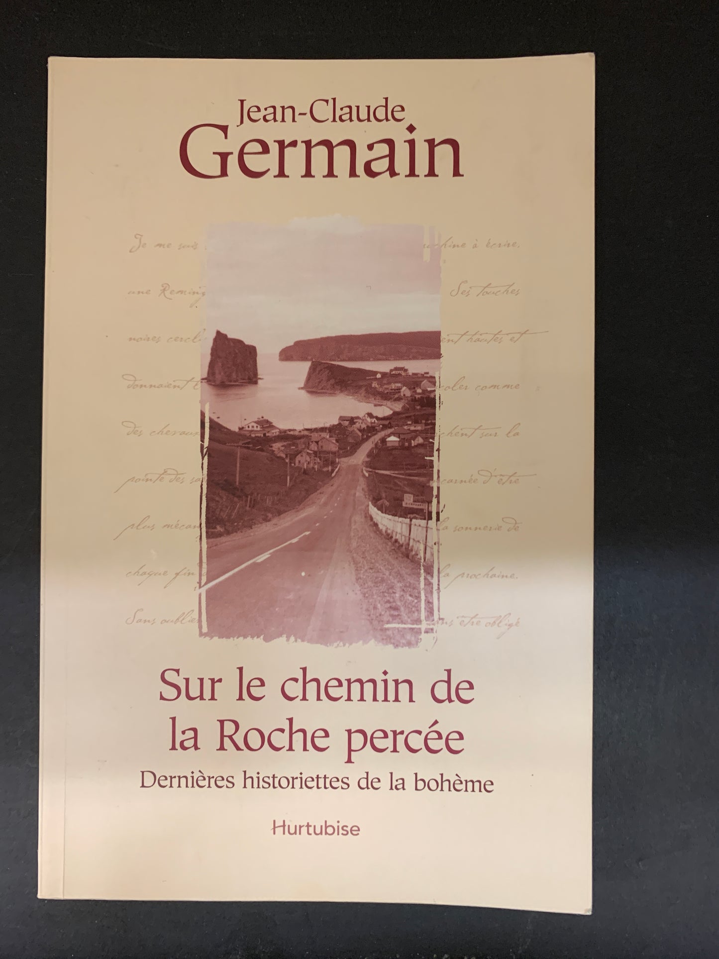 SUR LE CHEMIN DE LA ROCHE PERCÉE
